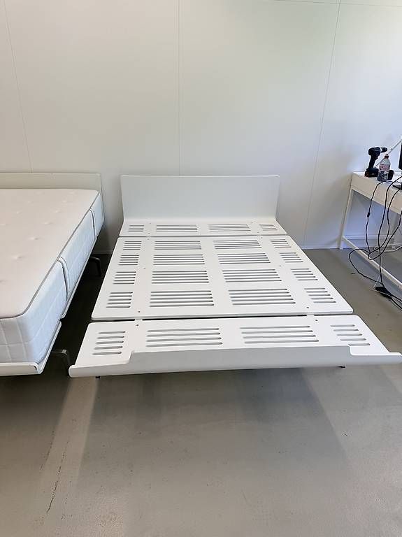 Alias Letti: Lit legnoletto Alias LL4 Alfredo Häberli – Usato da Biel/Bienne venduto da secondstore