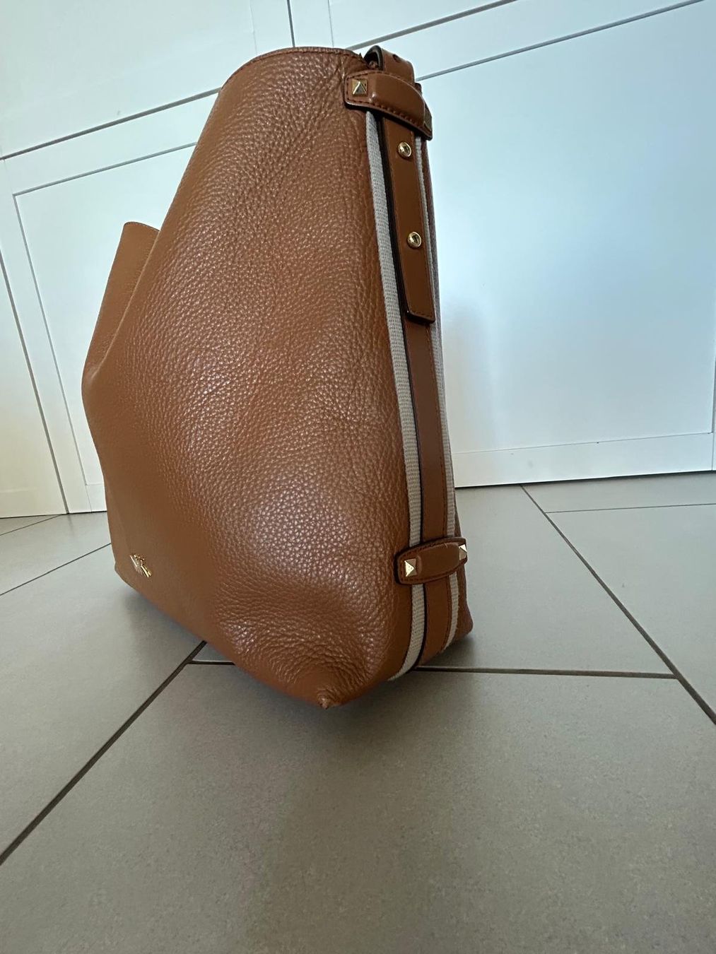 Michael Kors Borse da donna: MICHAEL KORS Griffin Large Leather Shoulder Bag – Usato da Zürich venduto da sus_jw6g 2