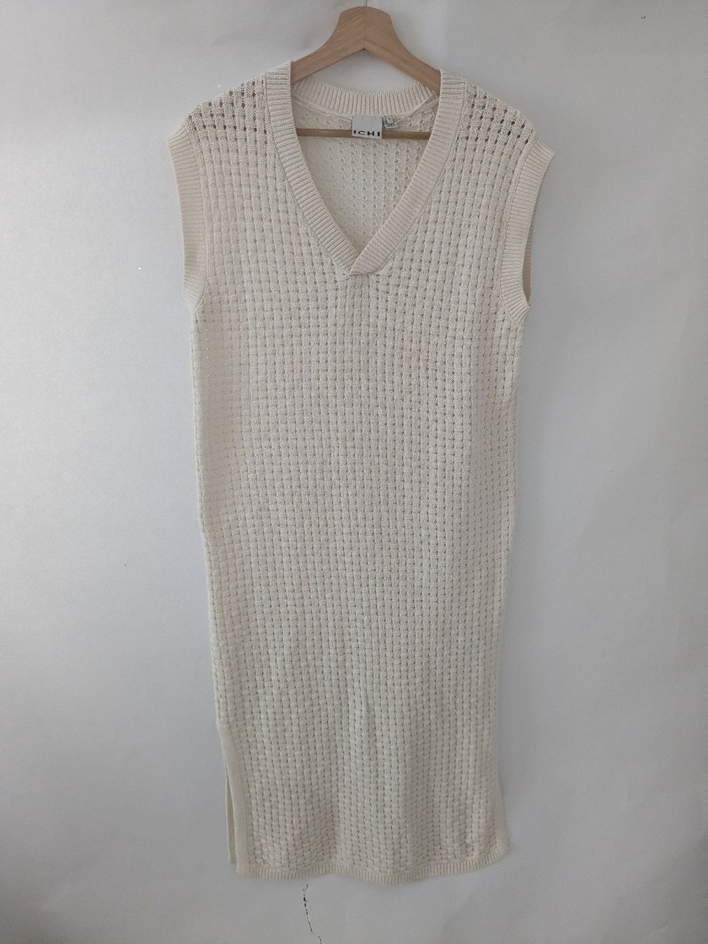 Gilets: Weste Kleid ICHI Strick Optik Gr. S – D'occasion à Rorschach par olg_5qq2 1