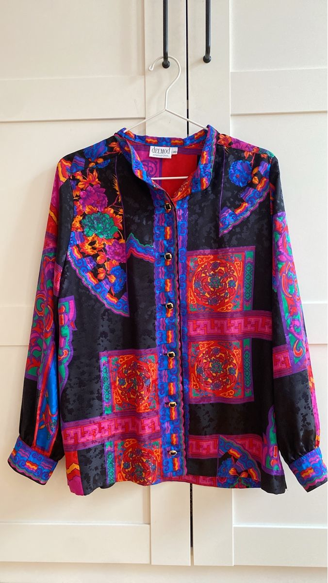 Camicette: Vintage-Bluse mit einzigartigem Muster, Gr. 38-40 – Usato da Burgdorf venduto da Digimigi
