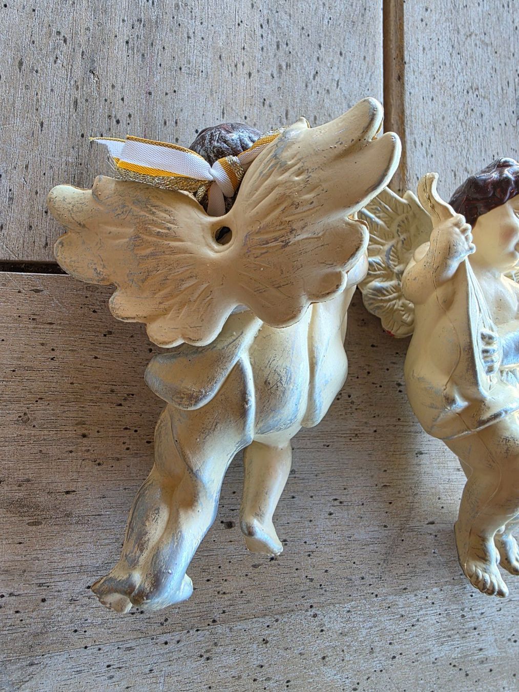 Statuette: 2 Kunststoff Engel Figur Dekoration – Usato da Walterswil BE venduto da Lonitti 4