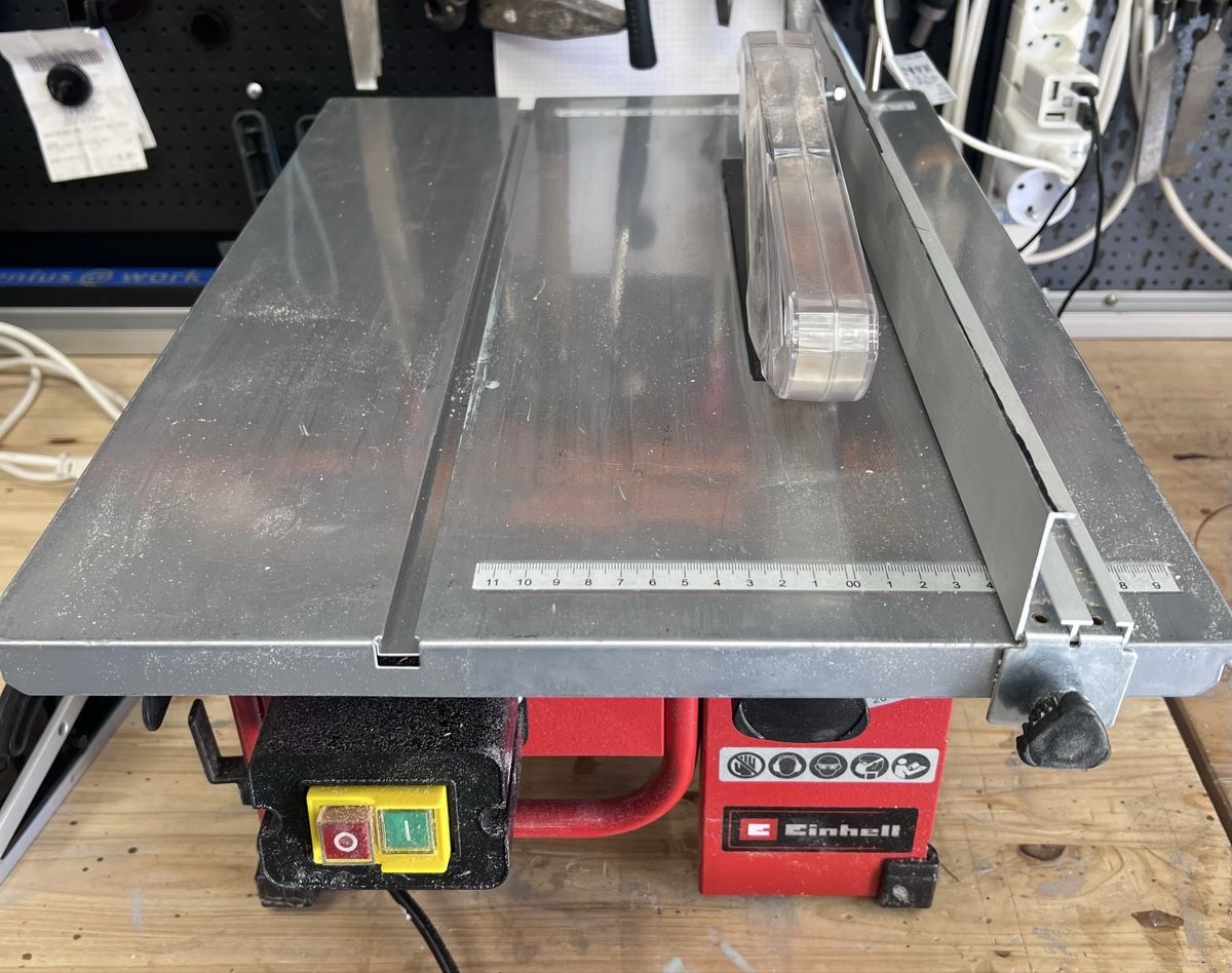 Einhell Seghe: Scie circulaire de table Einhell TC-TS 200 en bon état – Usato da Prangins venduto da AndreGB 1