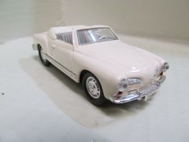 VW  KARMANN GIHA 1960  WEISS  1:43