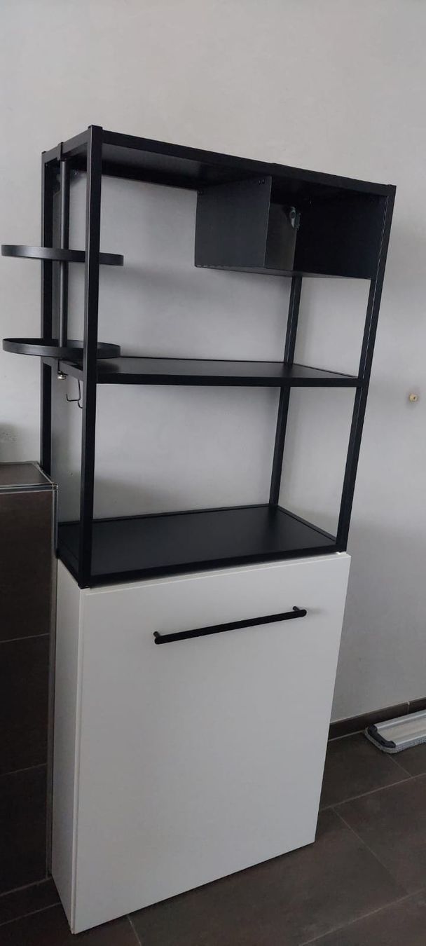 Ikea Armadi: Schrank, Badmöbel – Usato da Stachen venduto da 1Sebulba1