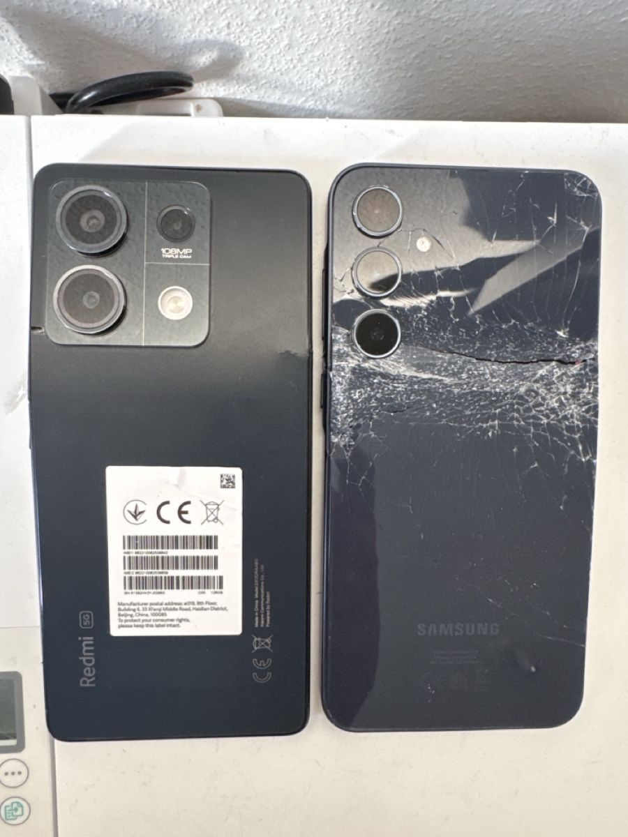 Handys / Smartphones: Xiaomi Redmi note 13 et Samsung A35 Cassé  – Defekt aus Nyon von piv_5qhc