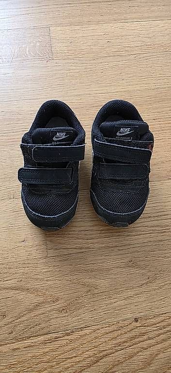Schuhe für Jungen: Nike Turnschuhe Gr 20 – Gebraucht aus Untersiggenthal von JJ86sun 1