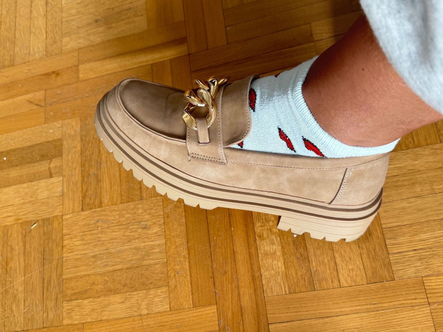 Scarpe da donna: Loafers beiges – Nuovo (secondo la descrizione) da Montreux venduto da iza_peche8 2