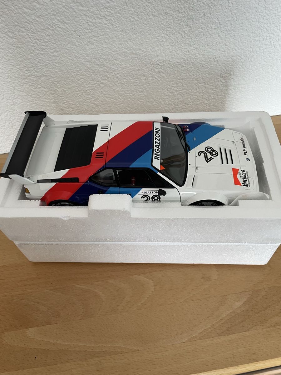 BMW Modellini d'auto: BMW m1 Clay Regazzoni 1/18 – Nuovo e nell'imballaggio originale da Obergösgen venduto da Camaro_zl1 1