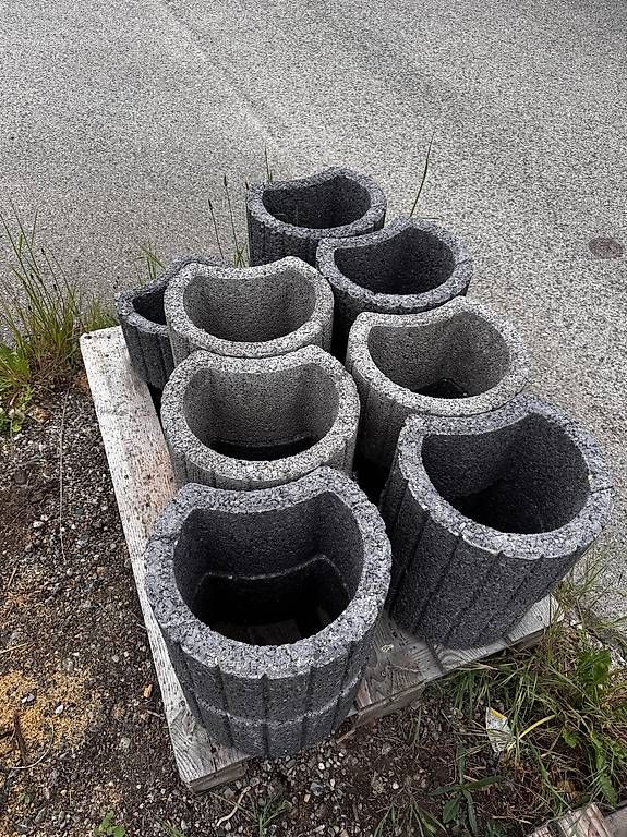 Rivestimenti per pavimenti: Betonelemente – Usato da Burgdorf venduto da gbu_hw5x 1