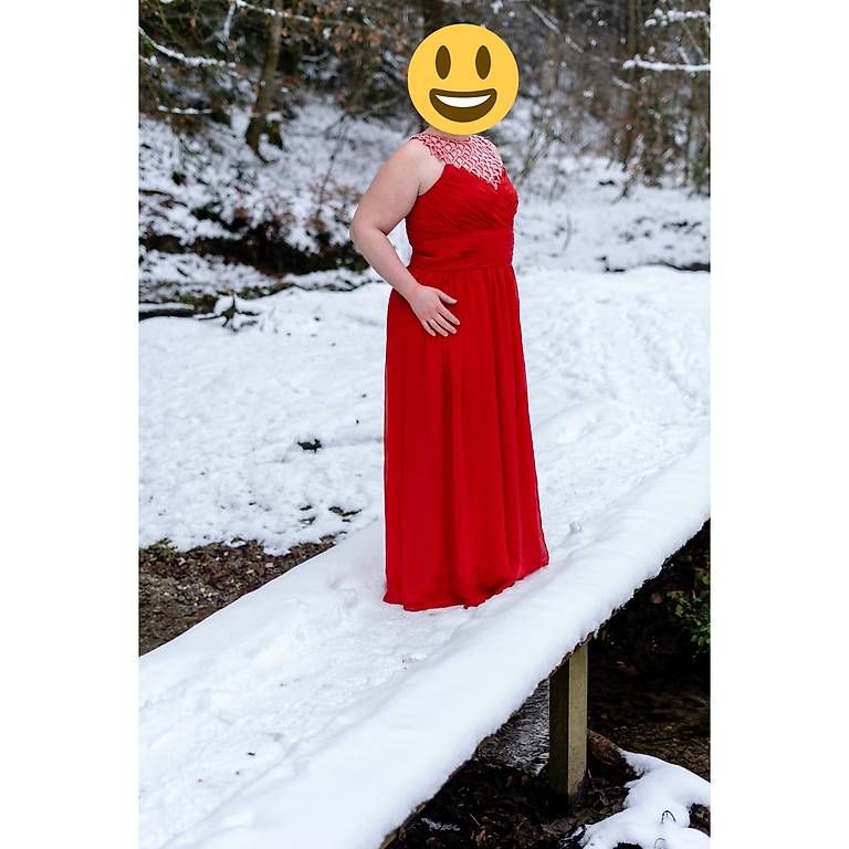 Kleider: Abendkleid – Gebraucht aus Ittigen von football102013