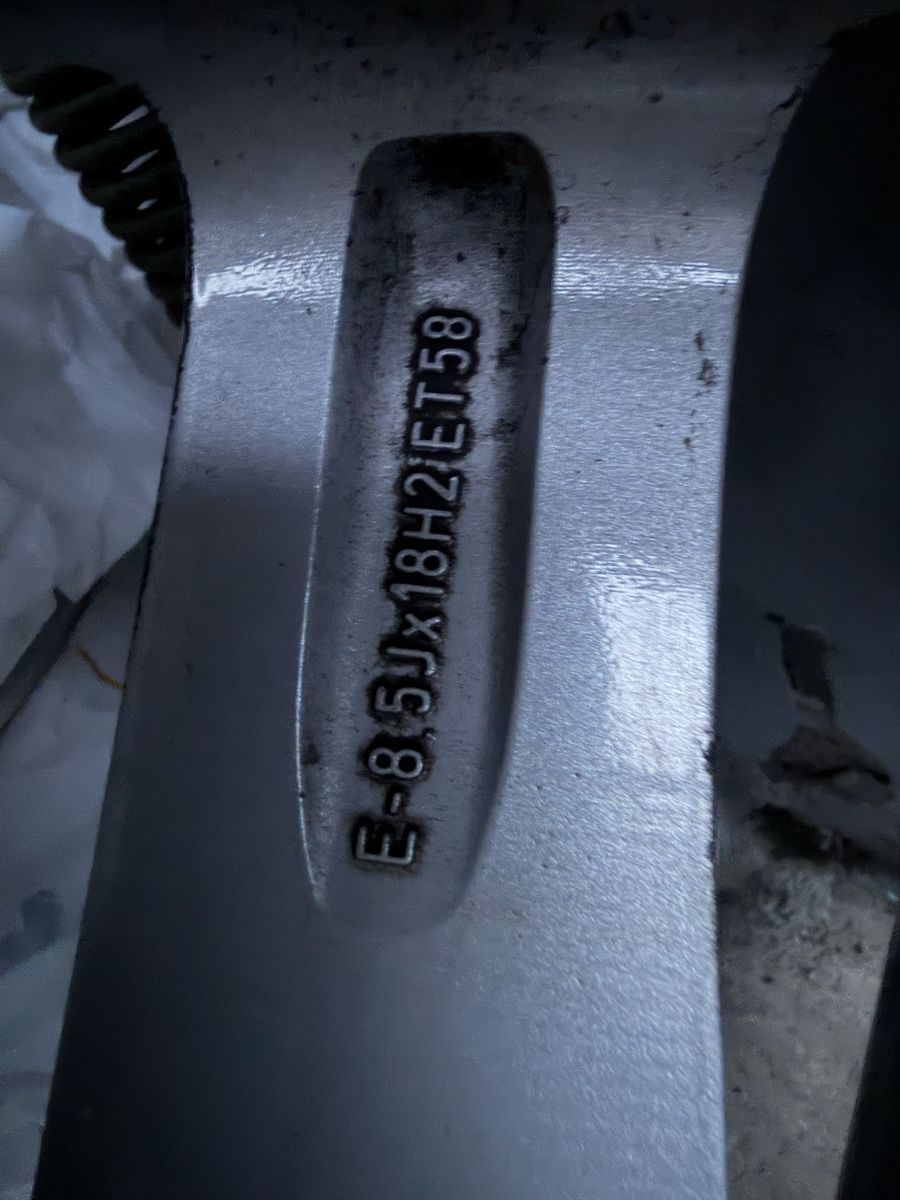 Audi Pneumatici & Ruote complete: Original Audi Q7 – Usato da Mollis venduto da BSL10 5