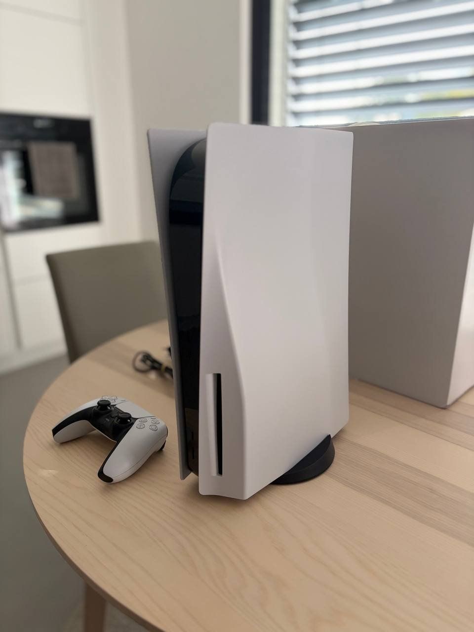 Sony Konsolen: PS5 Disc Edition 825 GB + Controller + Box + HDMI + USB – Gebraucht aus Vétroz von Squall86 2