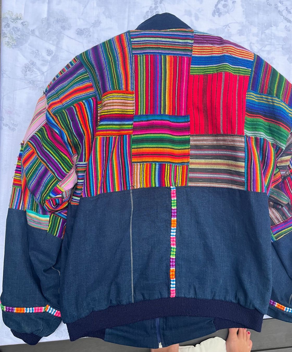 Vestes: Veste Textiles Nacionales multicolore – D'occasion à Lausanne par ame_d5rv 2