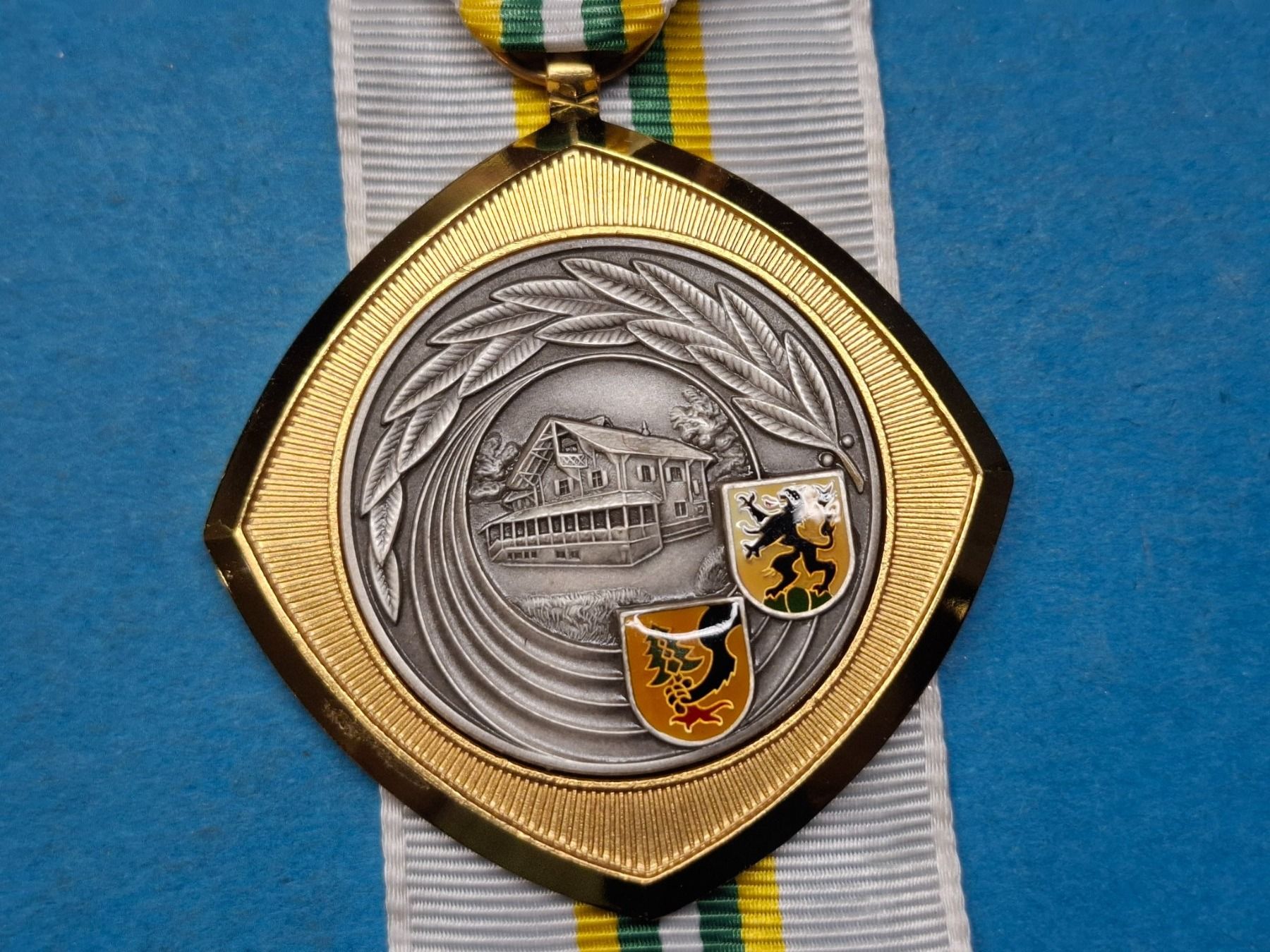 Medaglie: Meisterschaft MSGM 25 M (z137) – Difettoso da Schwanden GL venduto da Suvorov
