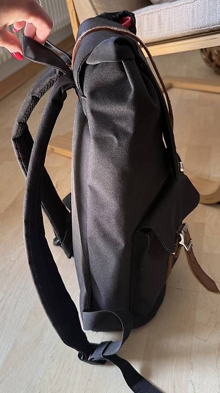 Herschel Sacs à dos: Herschel Rucksack – D'occasion à Schwerzenbach par maandy95 3