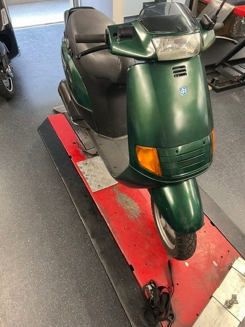 Piaggio Scooters: Piaggio Skipper 125ccm – Gebraucht aus Einsiedeln von Rcadi