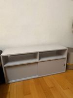 IKEA Spiksmed TV-Konsole zur Aufbewahrung