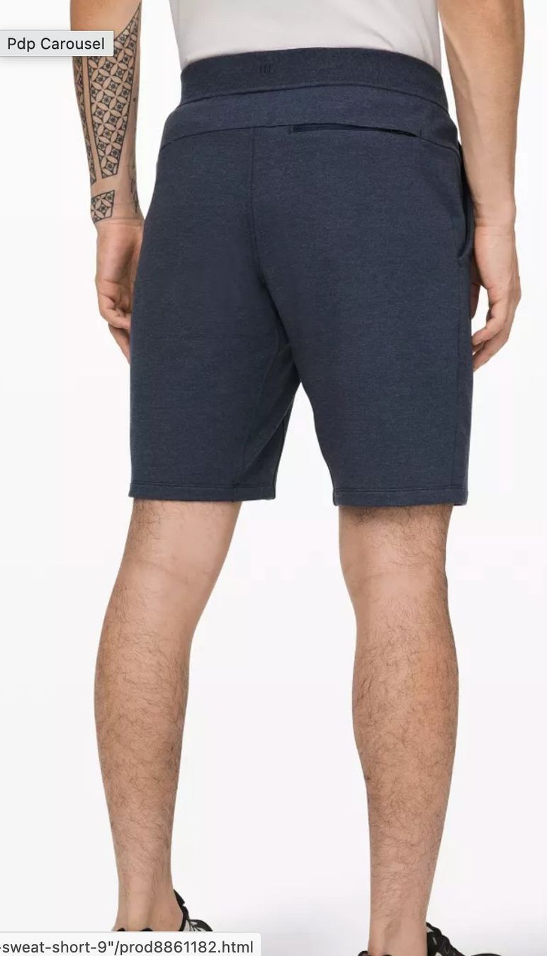 Lululemon Pantaloni: Lululemon City Sweat Shorts Hose – Usato da Wettingen venduto da Hbeluga 1