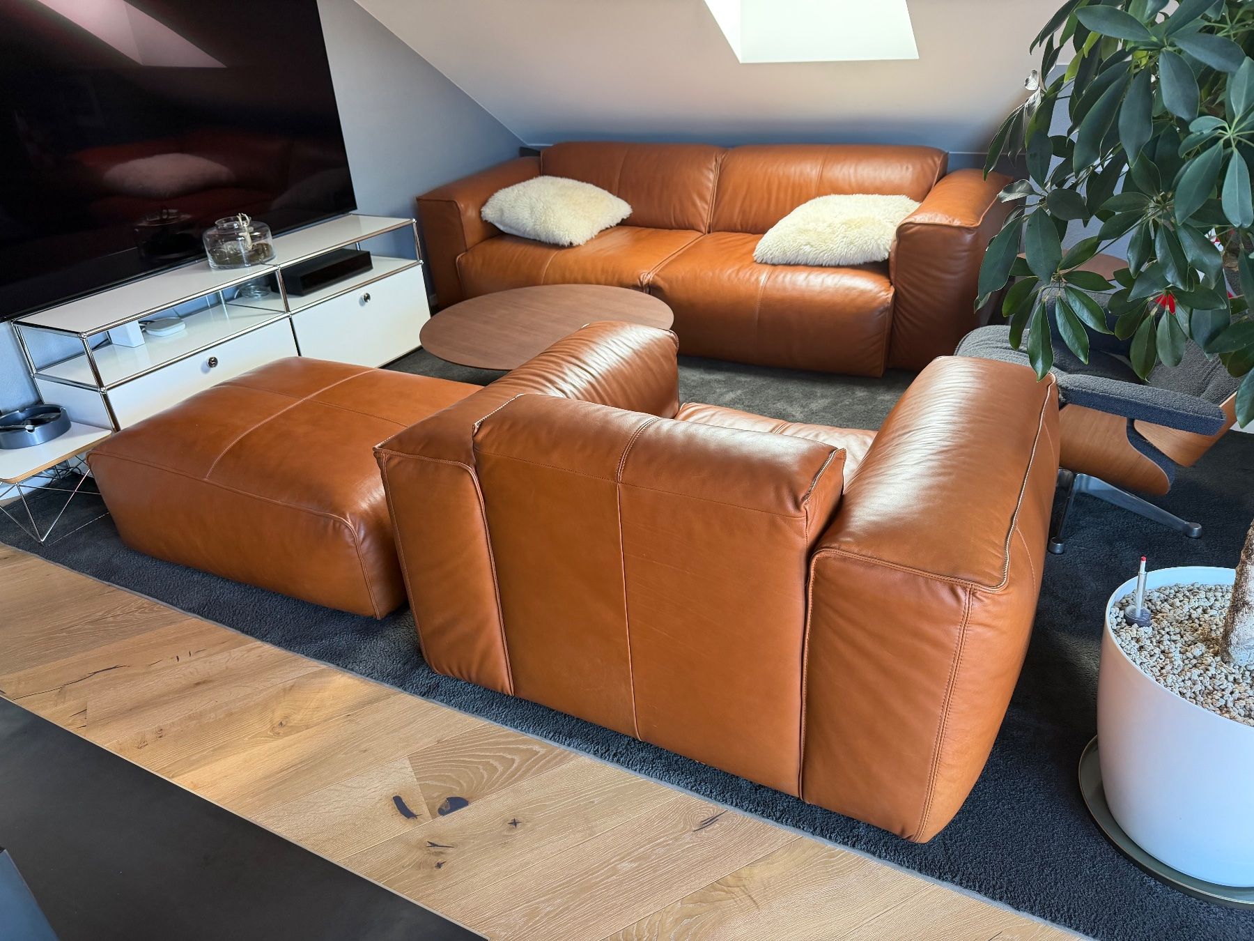 Sofas: Hudson by Studio Copenhagen - Sofa & Sessel & Ottoman – Gebraucht aus Embrach von Castafior0 3