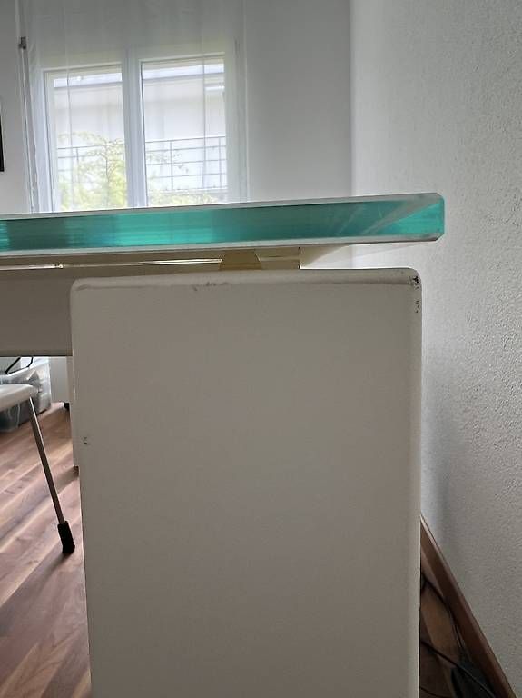 Set di tavolo e panche: Glastisch mit 4 Stühlen – Usato da Wil SG venduto da Mcami 3