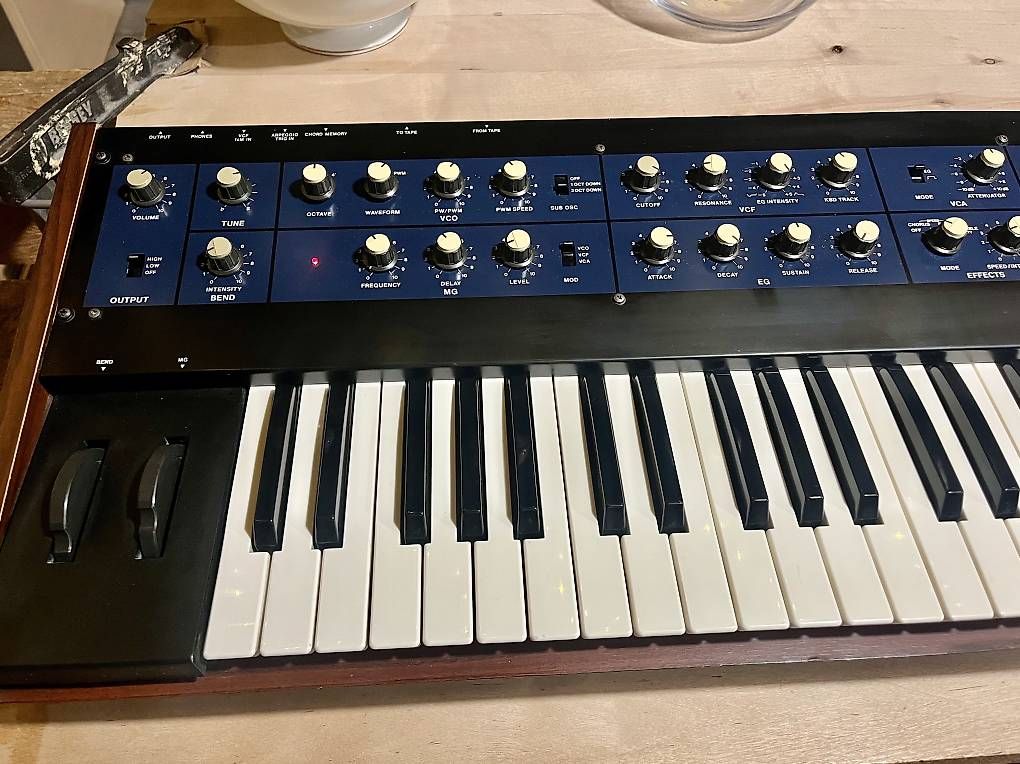 Korg Strumenti musicali: KORG PolySIX 6 Voice Analog Synthesizer – Usato da Susch venduto da badantiqua 1