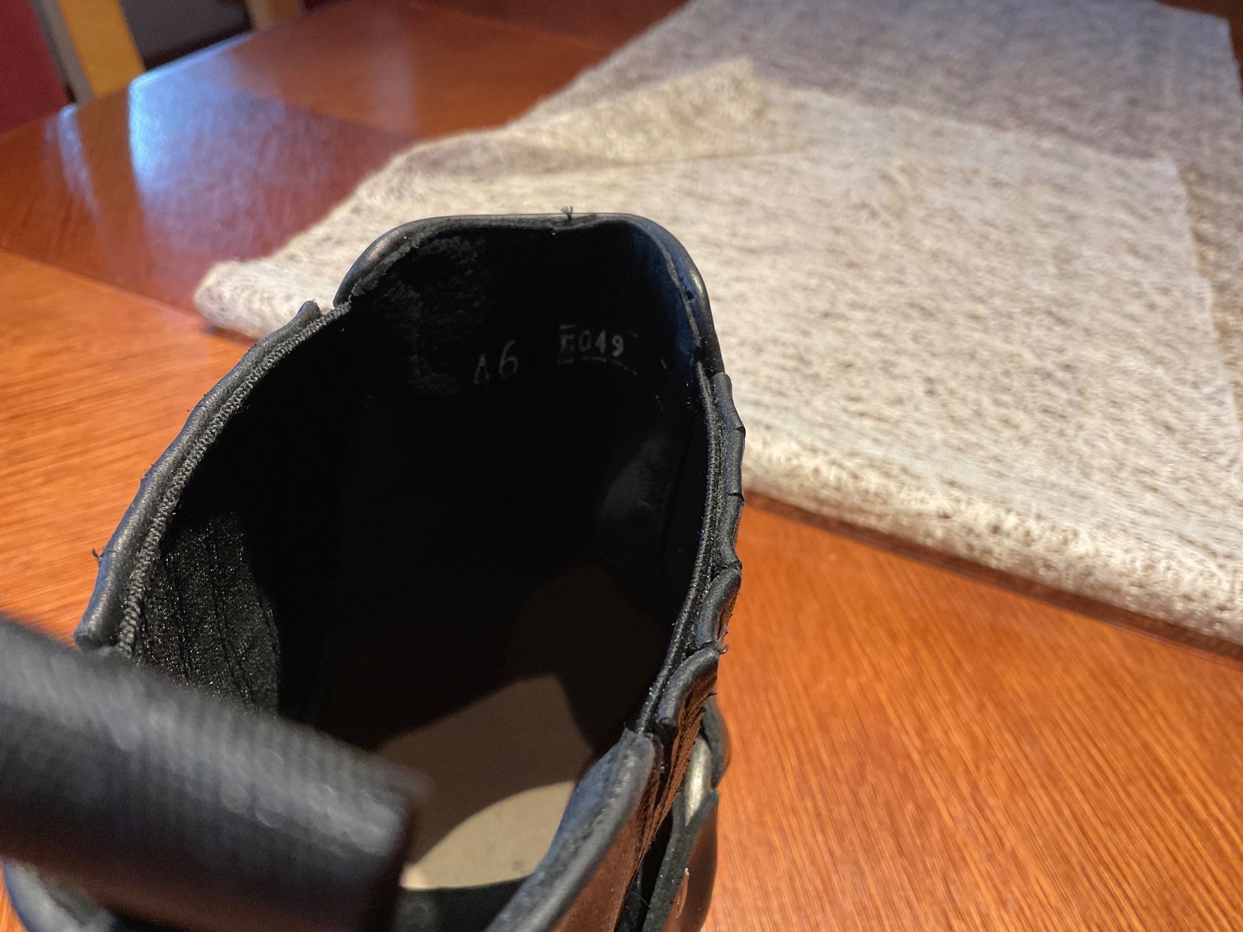 Scarpe da uomo: Sancho Boots 5049-307 Pull Gras Negro Grösse 46 – Nuovo (secondo la descrizione) da Oberhof venduto da 8Grizzly 2