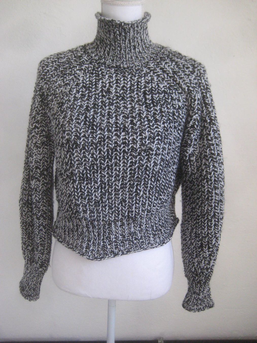 H&M Maglioni & Felpe: DAMEN  PULLOVER – Usato da Uster venduto da flocke1