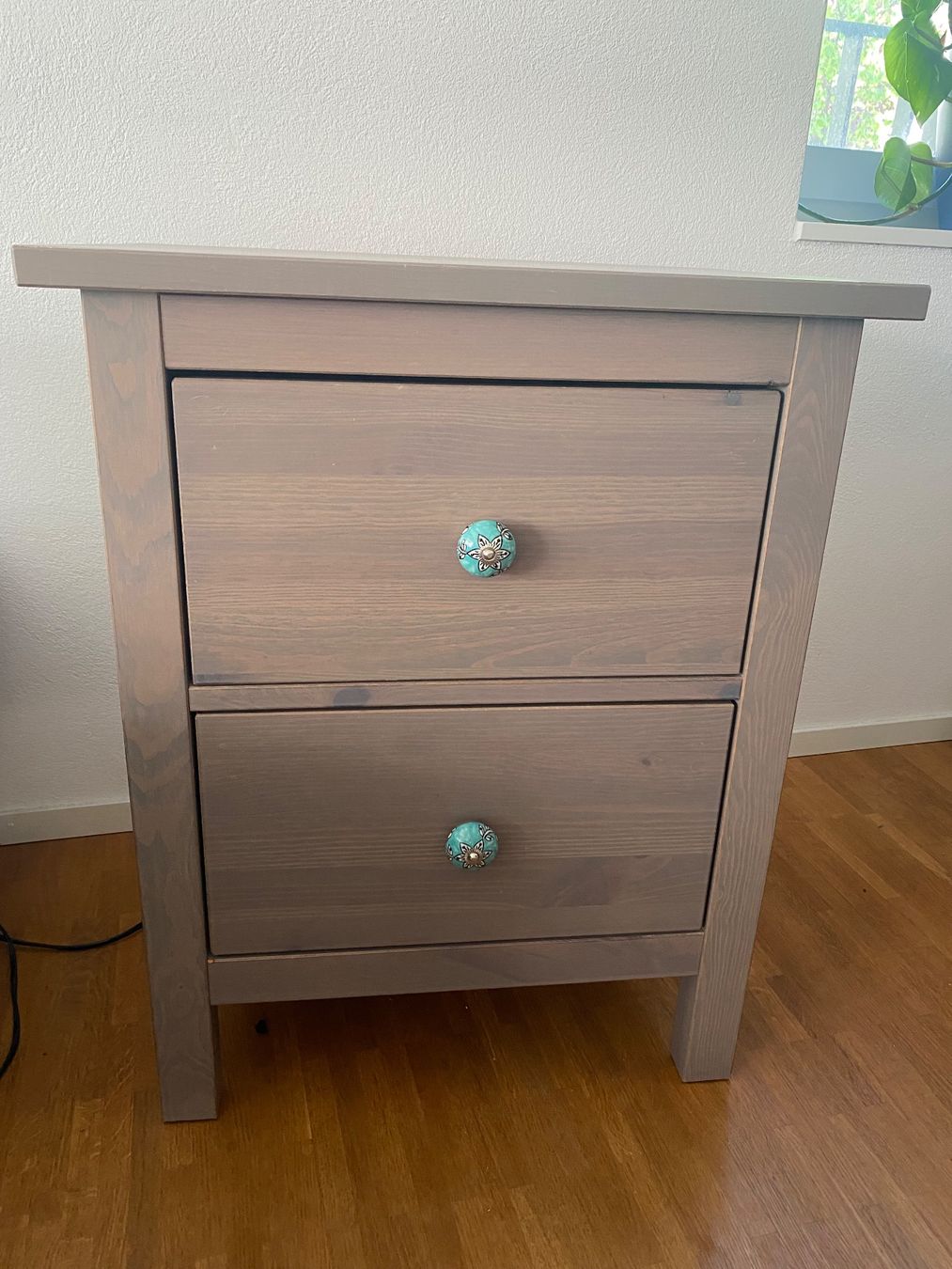 Ikea Comodini: Nachttisch IKEA HEMNES – Usato da Bern venduto da Nico_apg