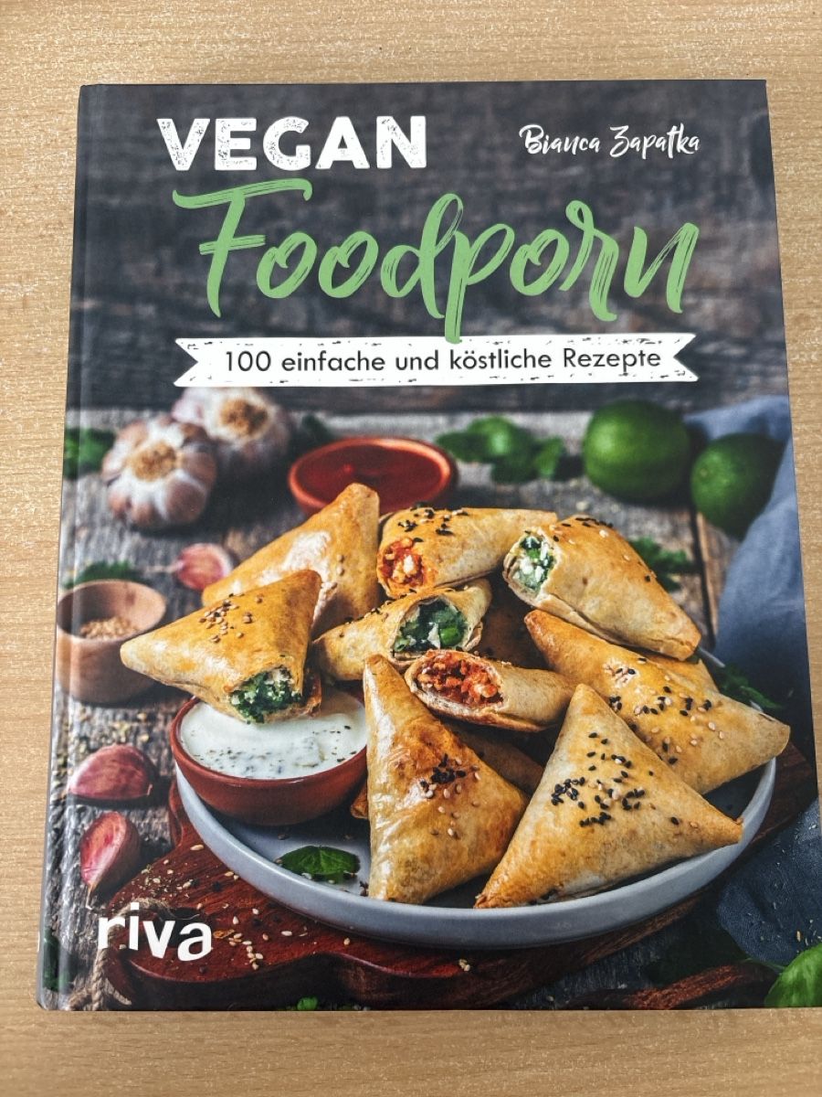 Libri: Kochbuch vegan – Nuovo (secondo la descrizione) da Sarnen venduto da leonie.vera
