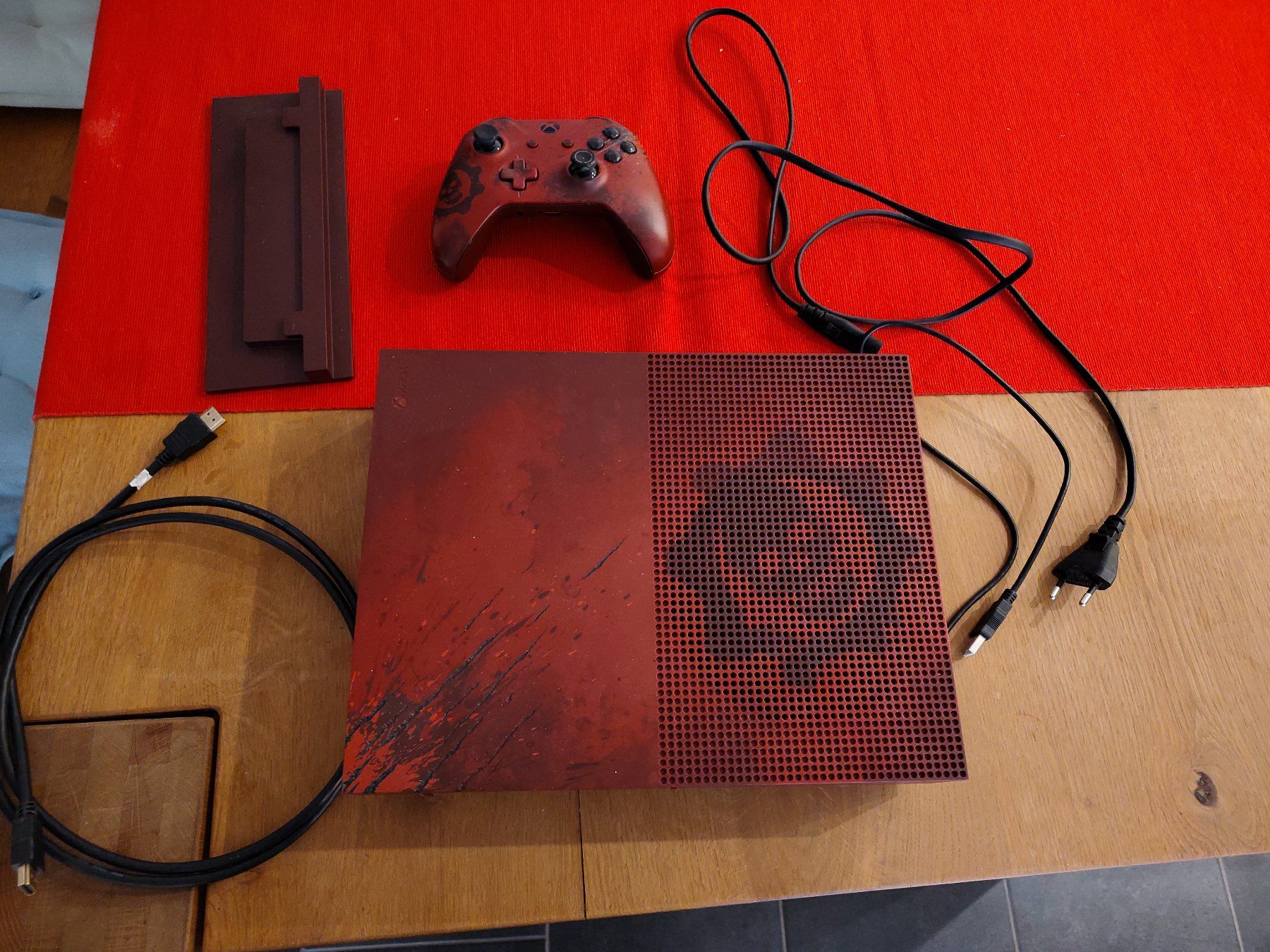 Microsoft Konsolen: Xbox One S Konsole mit Controller 1TB – Gebraucht aus Oberrohrdorf von Mnussbi63 7