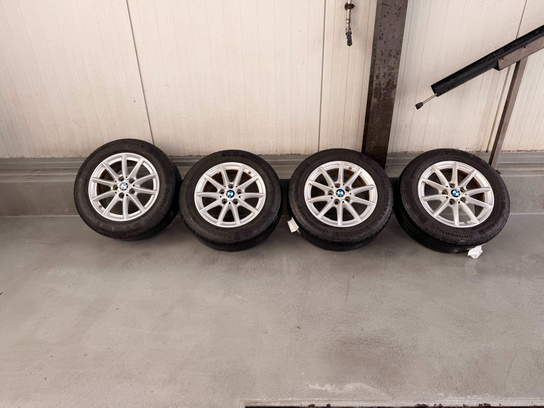 Pneumatici & Ruote complete: BMW Räder 16Zoll – Usato da Heerbrugg venduto da amag-heerbrugg
