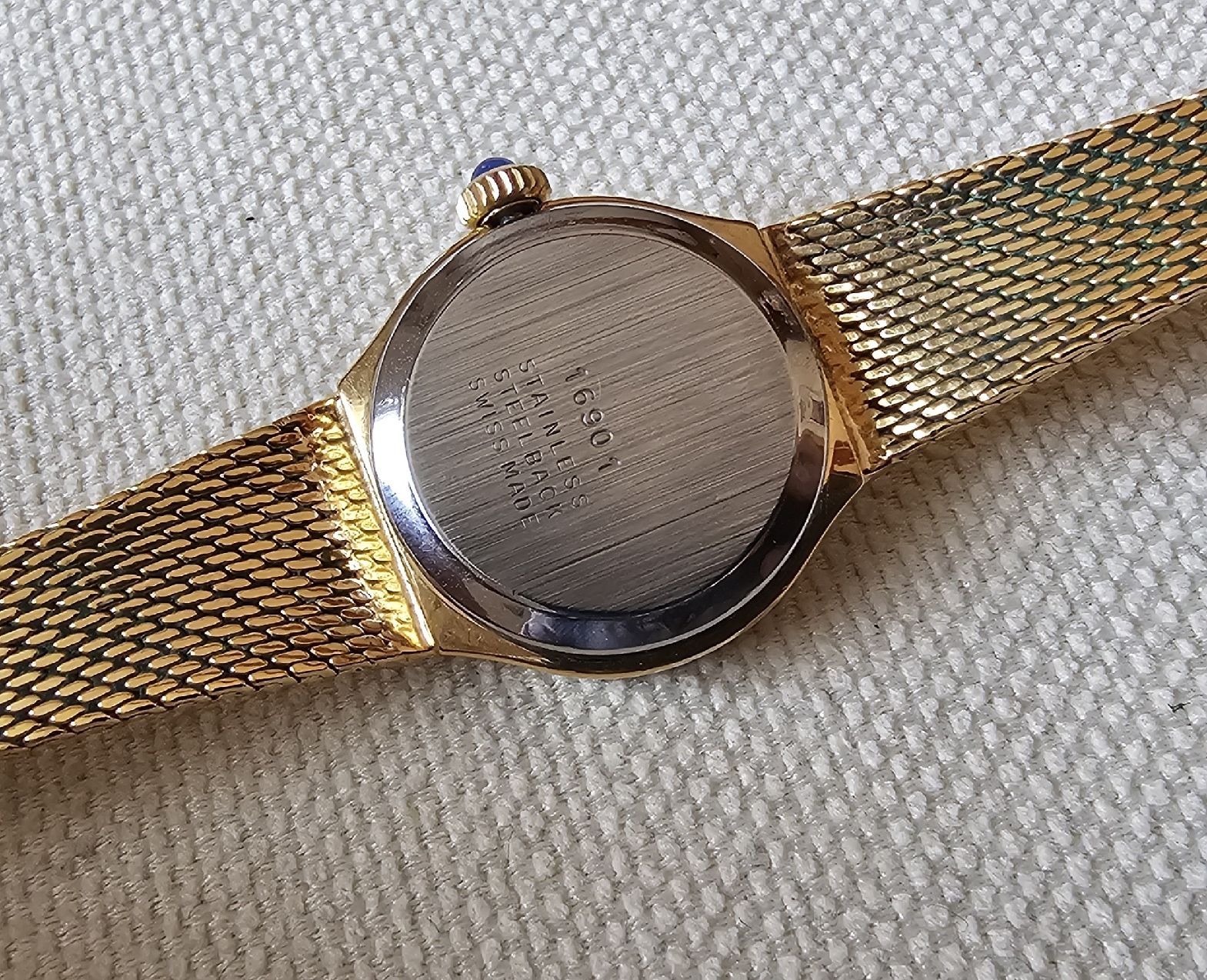 Swiss Orologi: Ermano Vergoldet elegante Damenuhr – Usato da Speicher venduto da Lemore 8