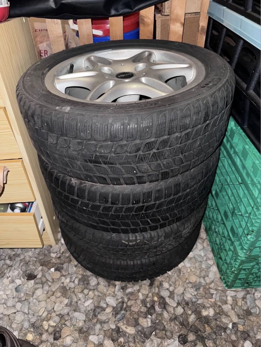 Pneumatici & Ruote complete: Reifen Smart Auto – Usato da Pfäffikon ZH venduto da Niko_97 2