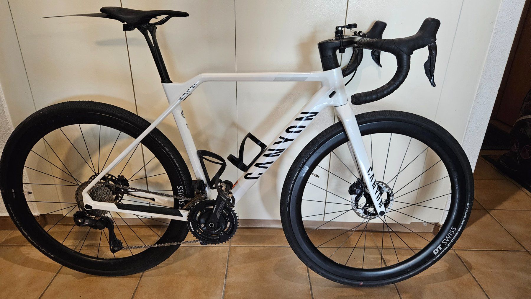 Biciclette: Vélo Canyon Inflite CF SLX 8 Di2 – Usato da Gland venduto da kekalor 1