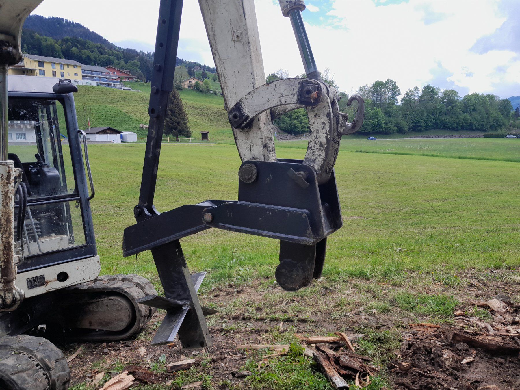 Bagger: Scheitholzspalter zu bagger – Gebraucht aus Sattel von luawiba