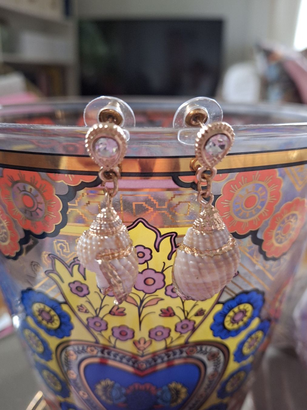 Ohrringe & -stecker: Boucles d'oreilles coquillages neuves – Neu (gemäss Beschreibung) aus Lausanne von Cognitia