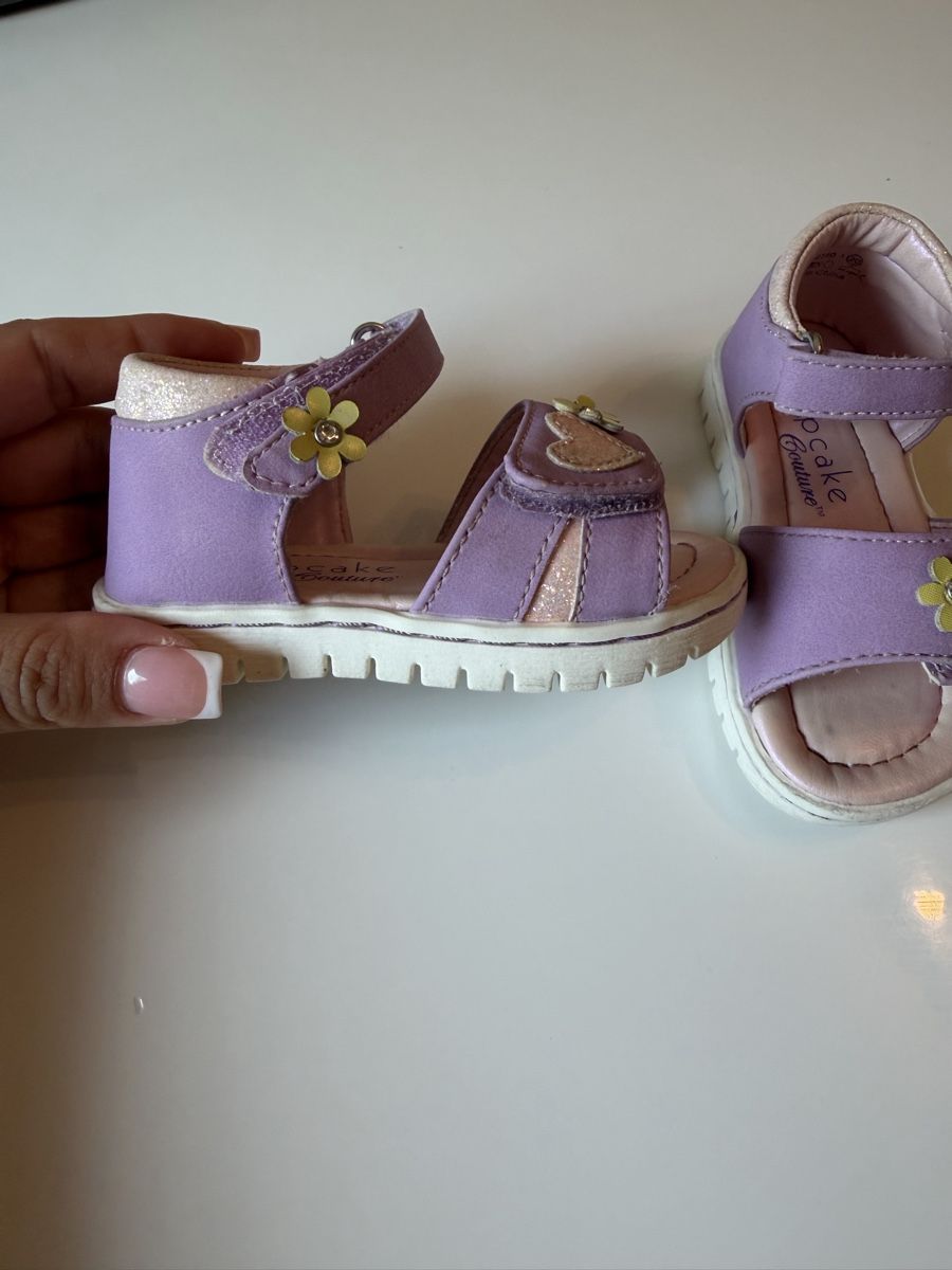 Dosenbach Chaussures filles: Sandale lila Grösse 20 Cupcake – D'occasion à Füllinsdorf par had_kv5k 1