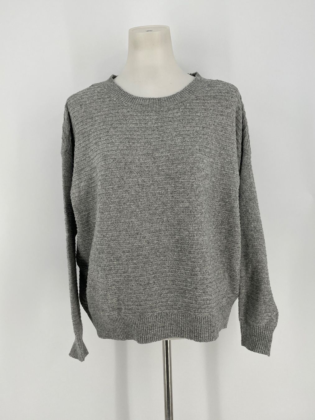 Pulls & Sweat-shirts: Pullover Gr. XL von Chicorée – D'occasion à Auenstein par moin.