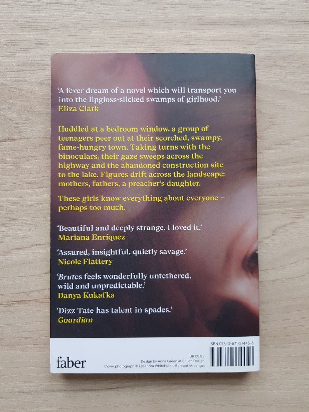Libri: Brutes by Dizz Tate (English) – Usato da Zürich venduto da Lin_tb7r 1