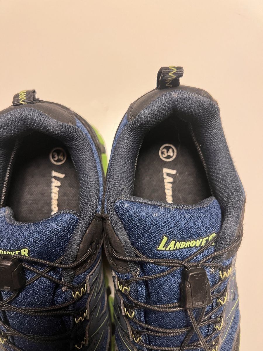 Scarpe da uomo: Chaussures de randonnée enfant,  taille 34! – Usato da Cologny venduto da aidakr 5