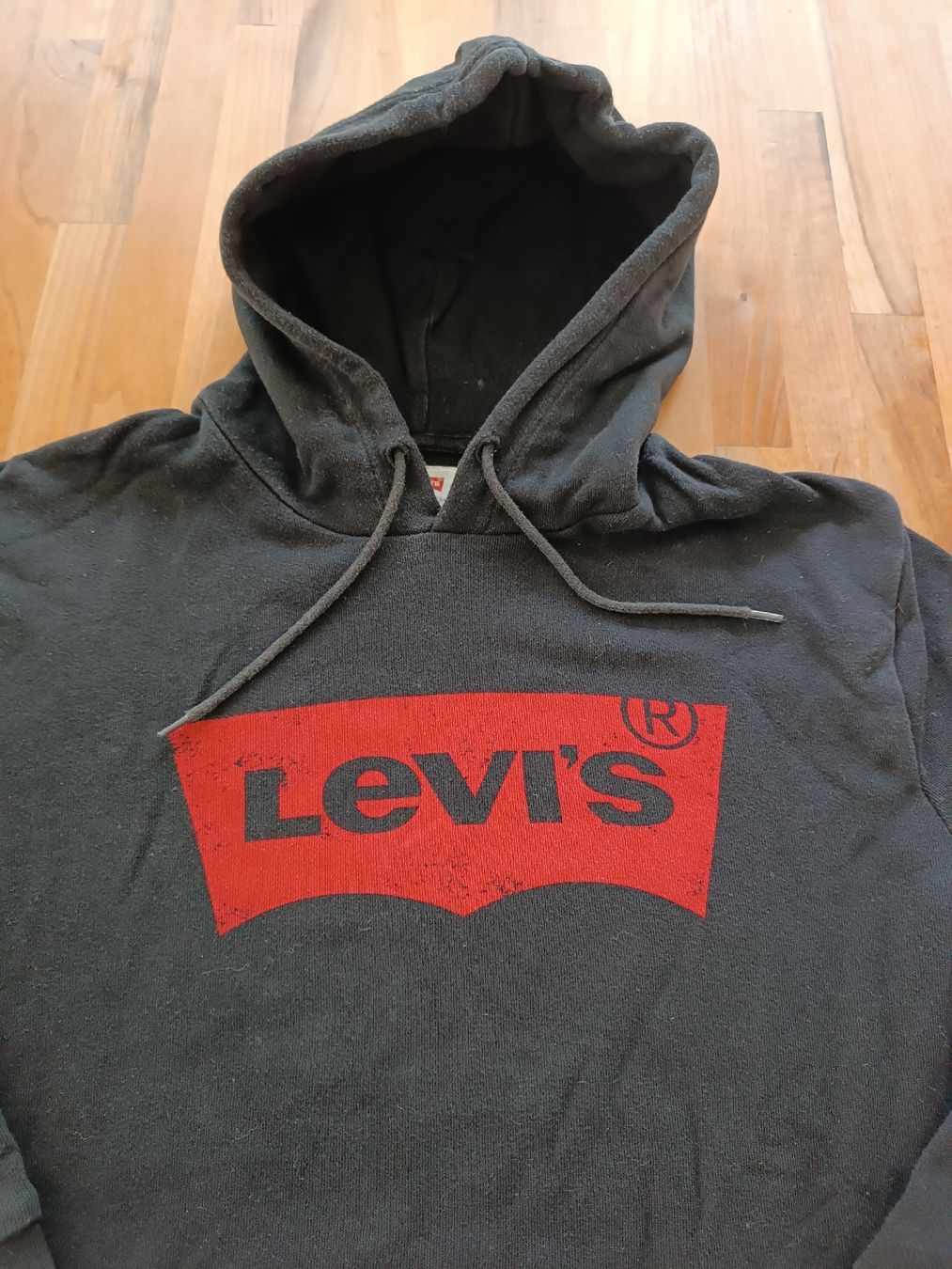 Levi's Maglioni & Felpe: Hoodie/Kapuzen Pullover Levis – Usato da Basel venduto da kau_d97h 1