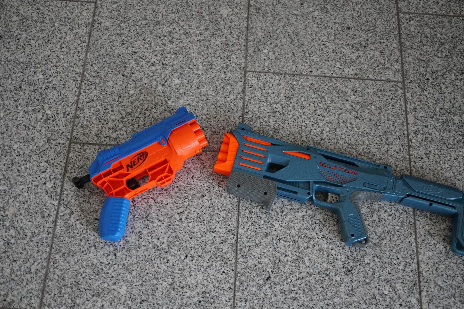 Nerf Giocattoli: 2x  Nerf   Gun Paket  ab 5.- – Usato da Eschenbach SG venduto da craniums