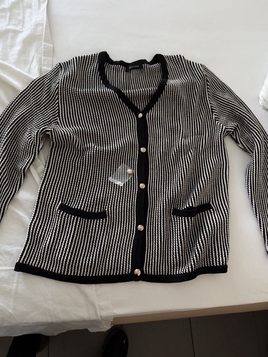 Anine Bing Pulls & Sweat-shirts: Anime bing Pullover neu – Neuf (Voir description) à Allschwil par fig_rs5d