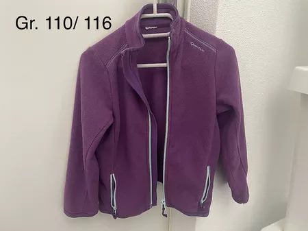 Faserpelz, keine Löcher/ Flecken Gr. 110/116