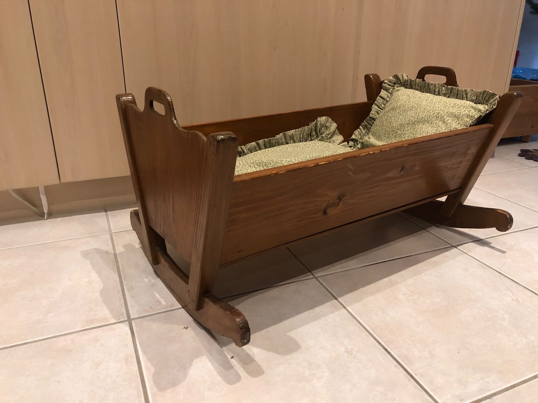 Sdraiette & Sdraiette a dondolo: Kinderbett Wiege Holz – Usato da Zürich venduto da Holderbach 2