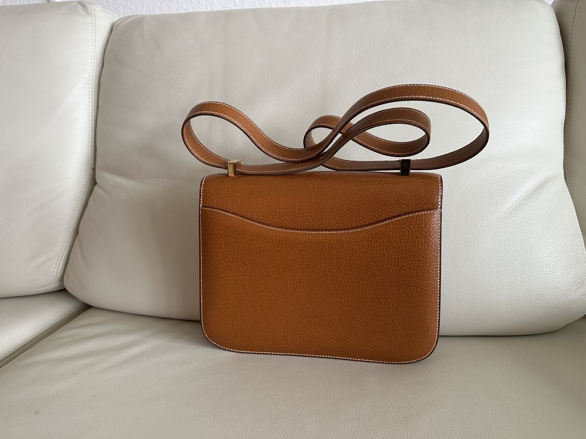 Hermès Borse: HERMÈS PARIS Constance 24, caramel – Usato da Reinach BL venduto da Tropic_Paradise 1