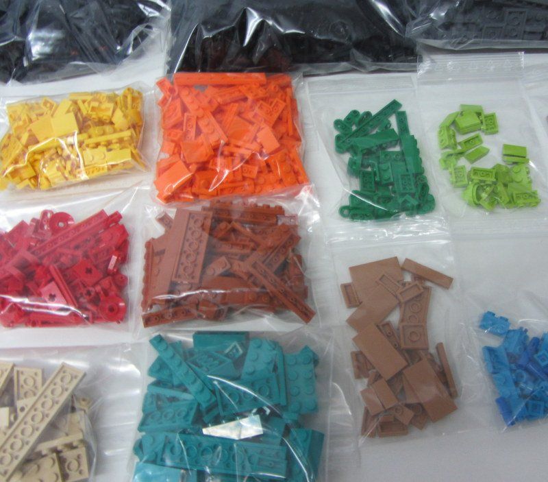 Lego Kit di costruzioni: LEGO Icons 10306 " Atari 2600 Video Computer System " – Usato da Kreuzlingen venduto da heinrich7h 5