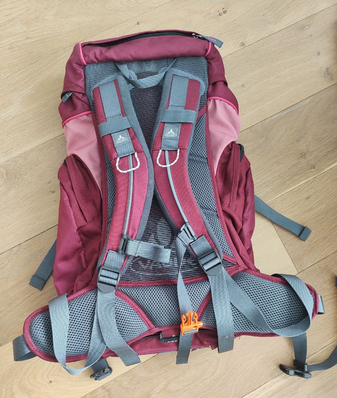Vaude Zaini: VAUDE Maremma 28 Wanderrucksack – Usato da Zürich venduto da R-2015 2