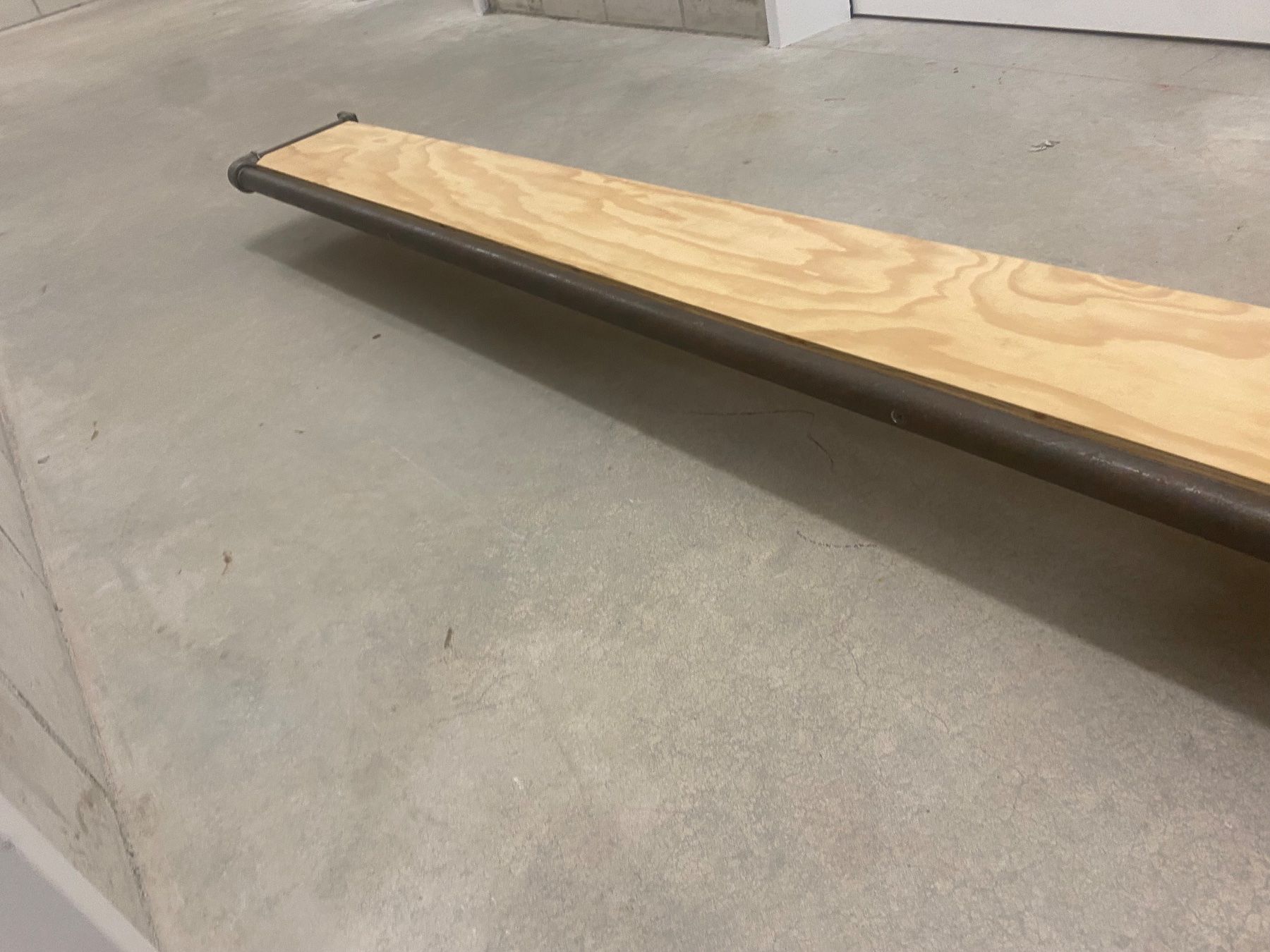 Mobili TV: Sideboard / Lowboard hängend – Usato da Zweidlen venduto da ricky0109