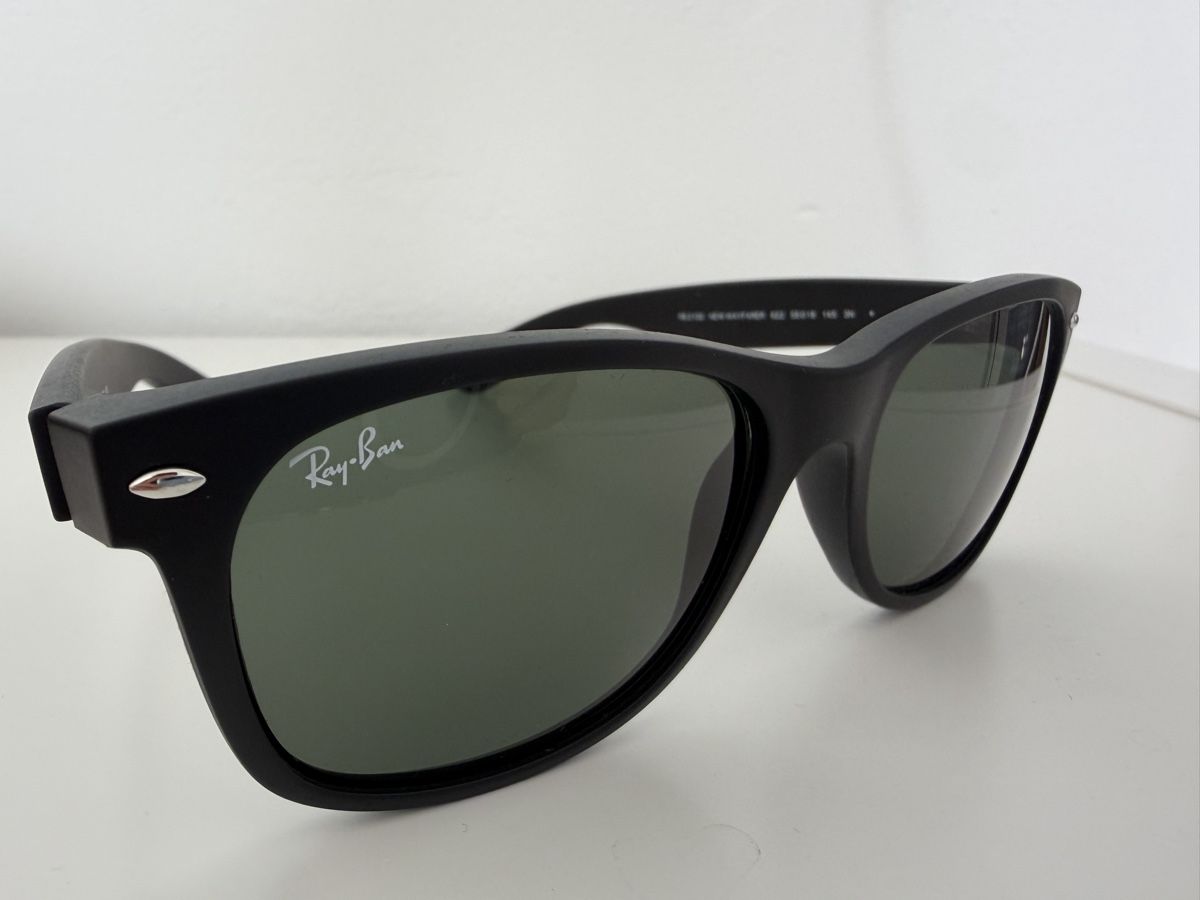 Ray-Ban Occhiali & Lenti: Rayban New Wayfarer – Nuovo (secondo la descrizione) da Meggen venduto da saporo01